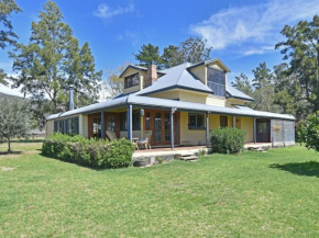 Hotels in Singleton Shire Council